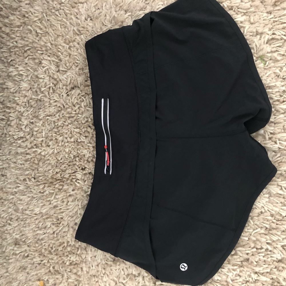 Lulu lemon shorts, size 6